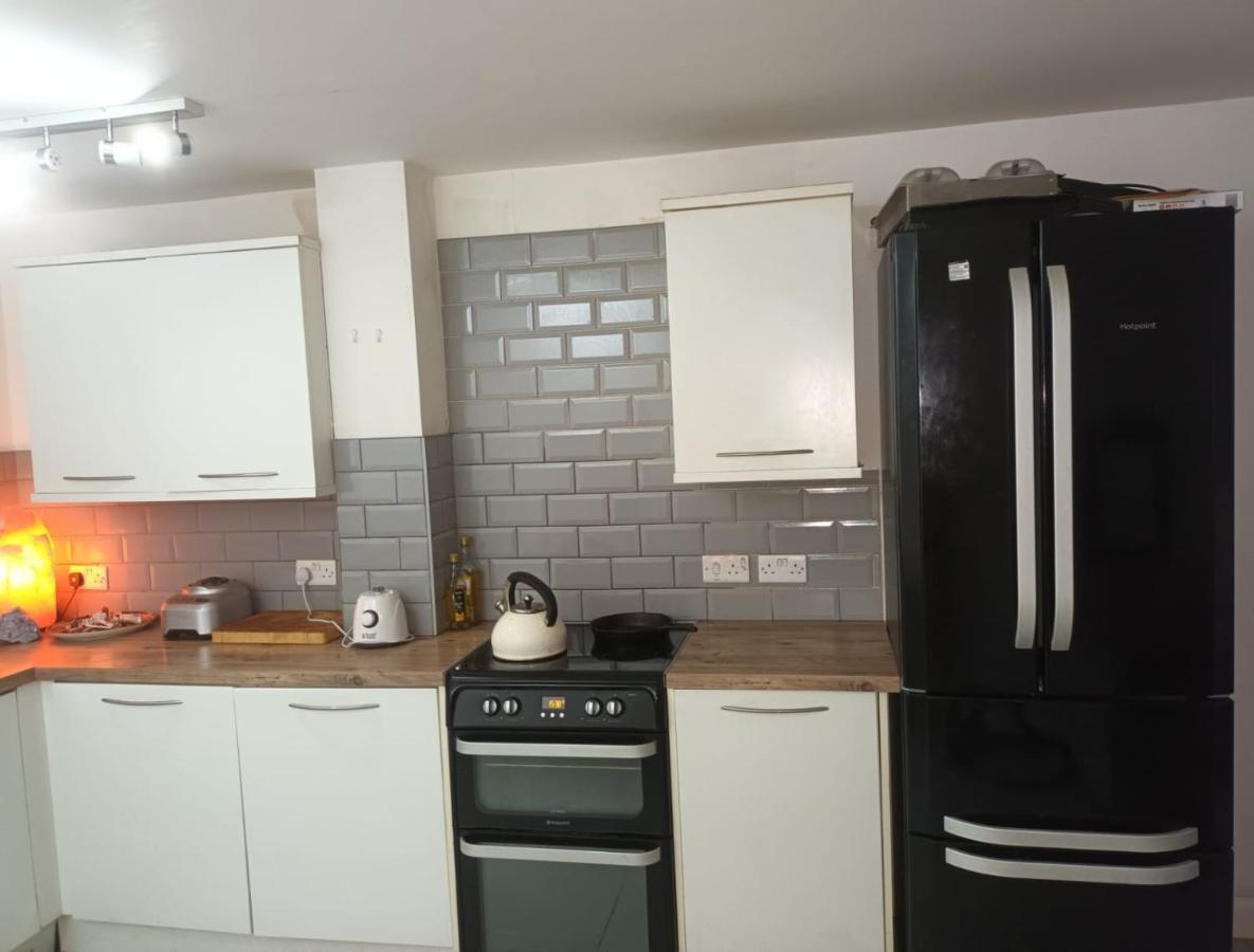 Cosy Modern Apartment In Central Bristol Near Stokes Croft Buitenkant foto
